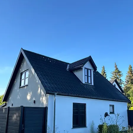 Apartment Cozy Oasis Near Copenhagen Lillerod